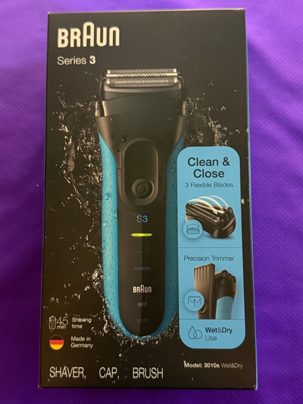 Braun Series 3 Wet & Dry Electric Shaver in Blue/Black